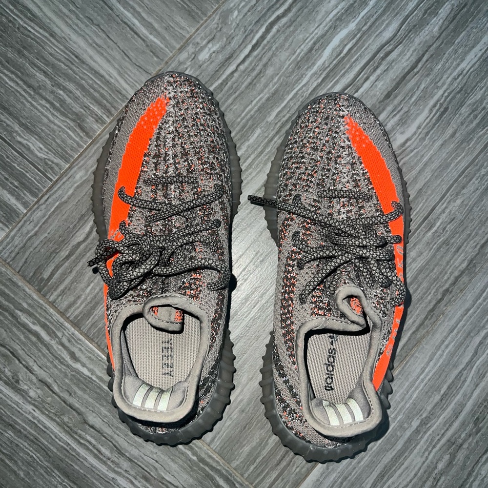 Yeezy boost 350 V2 beluga reflective - Picture 3 of 5